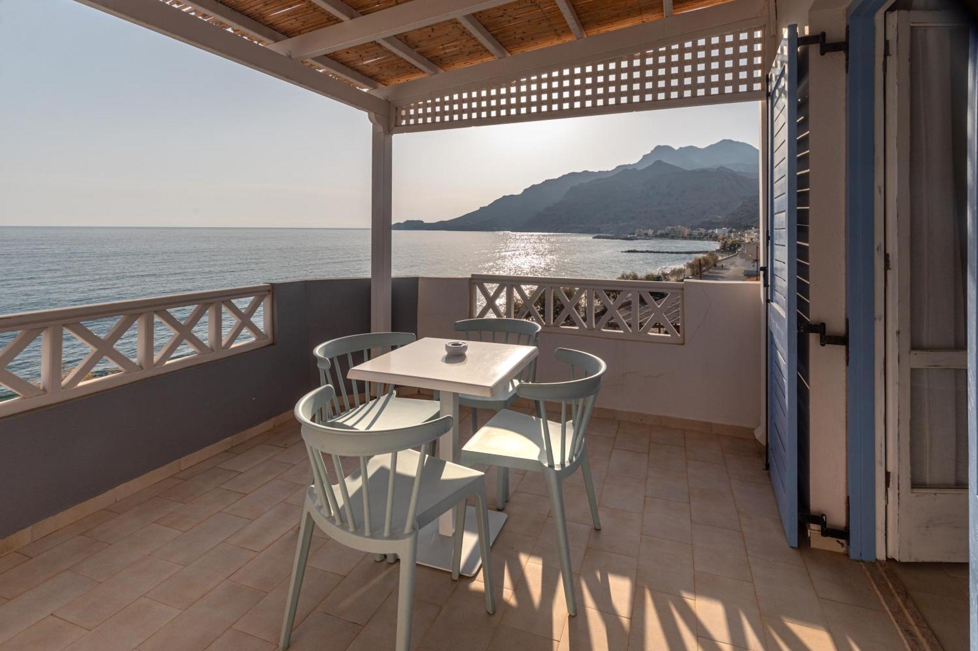 Triton Authentic Cretan Hotel Цуцурос Экстерьер фото
