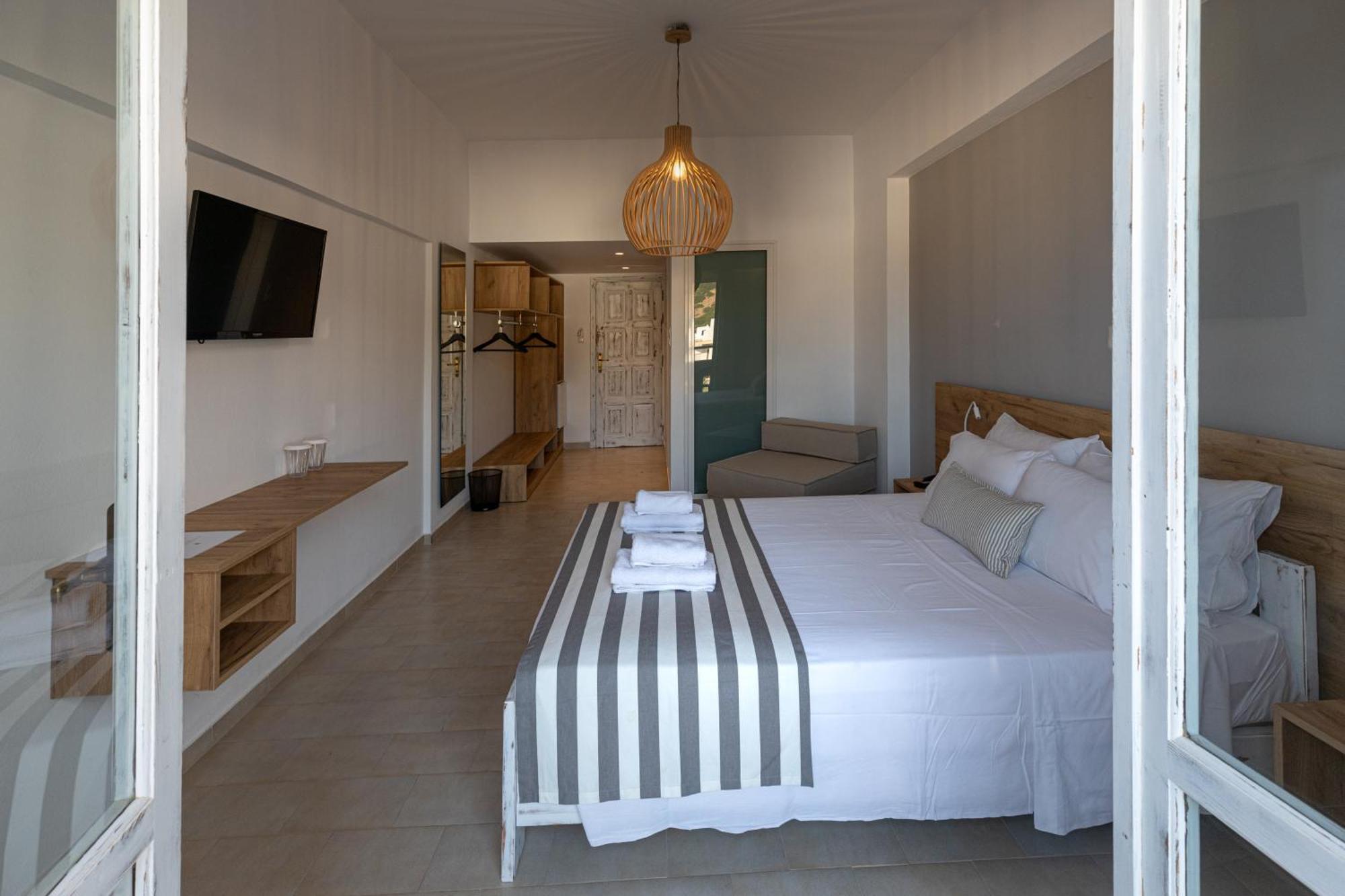 Triton Authentic Cretan Hotel Цуцурос Экстерьер фото