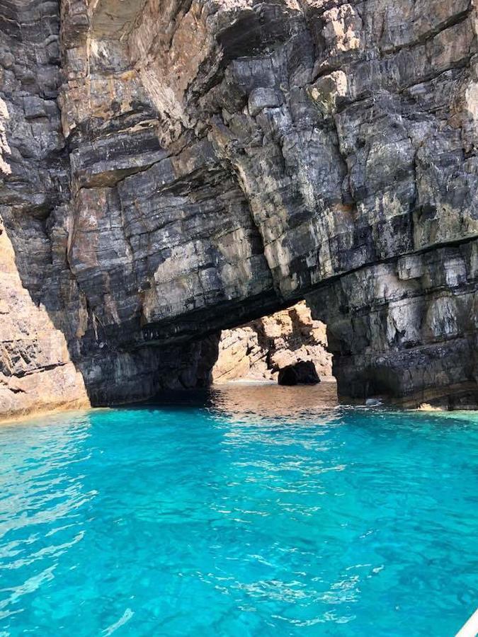 Triton Authentic Cretan Hotel Цуцурос Экстерьер фото